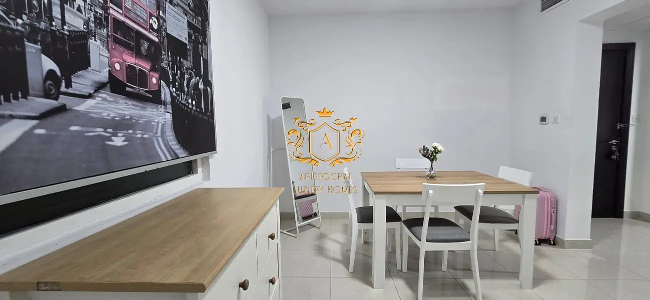 Central Prime Location I Newly Furnished 1BR Plus Quest-Room I 1 Parking
