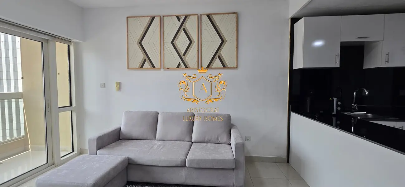Central Prime Location I Newly Furnished 1BR Plus Quest-Room I 1 Parking