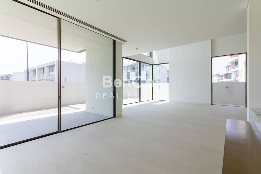 5 Bedrooms | Signe Row | Huge Plot | Burj View 5 Bedrooms | Signe Row | Huge Plot | Burj View