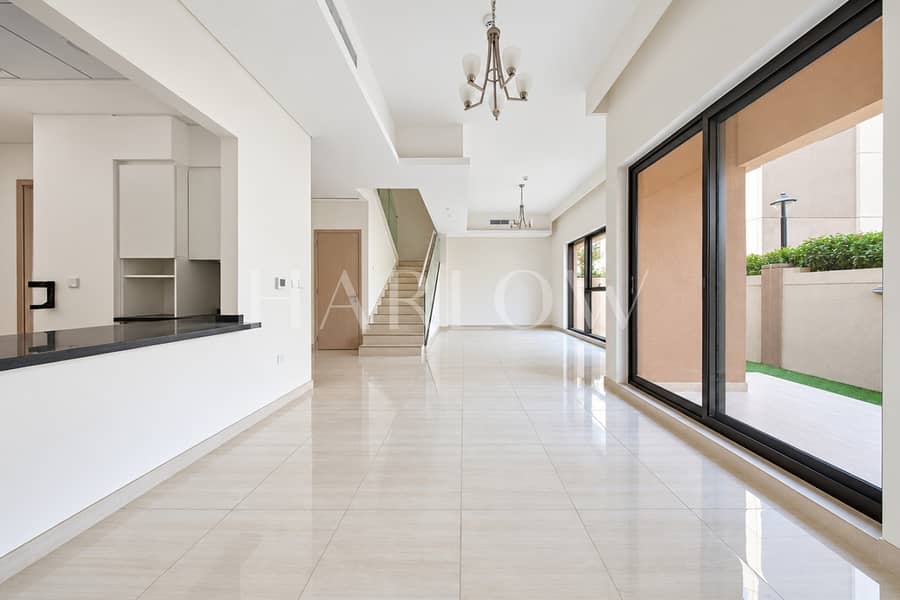 Type A | Large Terrace | Family Community Type A | Large Terrace | Family Community
