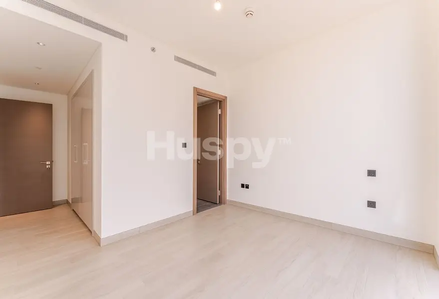 Lagoon View | High Floor | Corner Unit