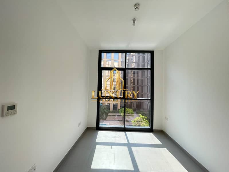 10 1BHK Apartment for Rent in Al Mamsha, Sharjah – AED 41,999 Yearly | Stunning Pool View