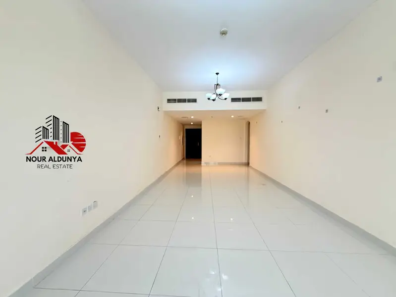 FRONT OF METRO SUPER LUXURY 3BHK WITH MAID ROOM OPEN VIEW BALCONY ONLY FOR FAMILY!!