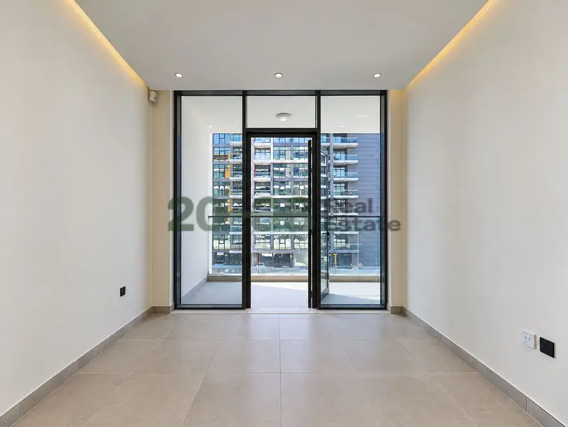 Brand New 2-Bedroom | Vacant | Aras Heights