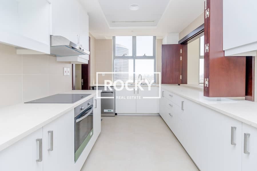 6 Rocky Real Estate - Te-com - API Tower - Apartment (1 of 22). JPG