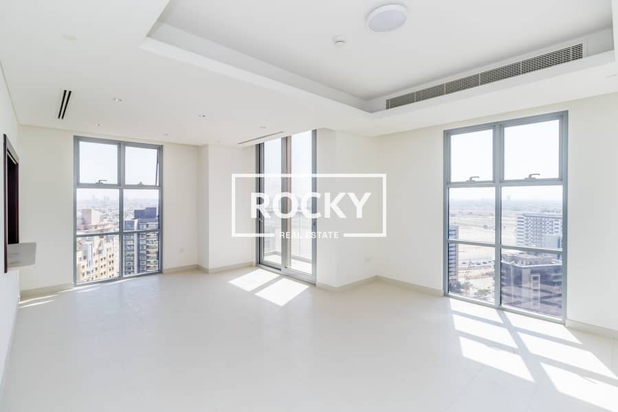 10 Rocky Real Estate - Te-com - API Tower - Apartment (6 of 22). JPG