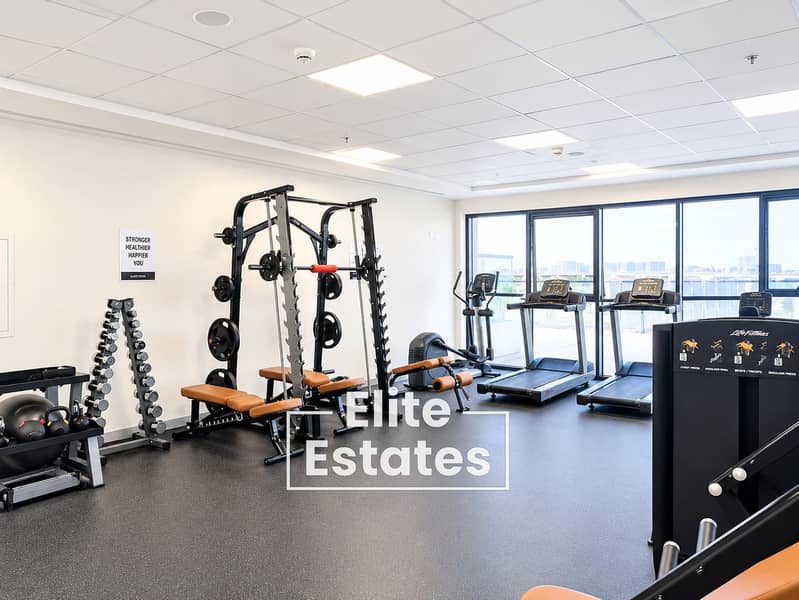 10 Bright Modern Gym Interior. png