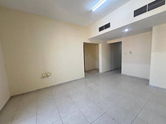 3 11831. jpg
