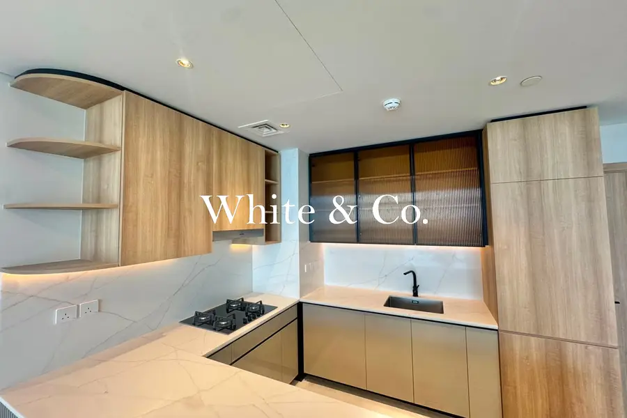 1 Bed Rare Layout | Best View | View Now