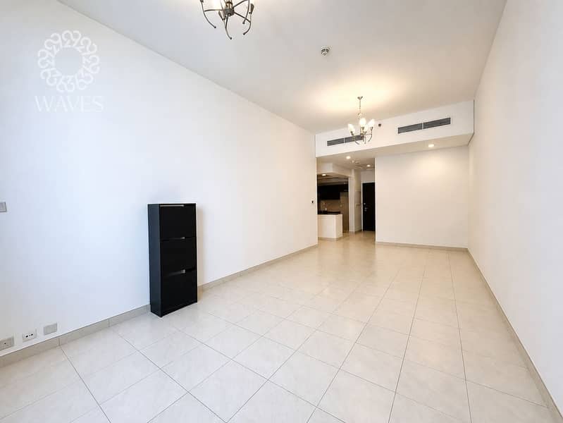 Apartamento en Sheikh Zayed Road,Latifa Tower, 3 dormitorios, 130000 AED - 16868894 Apartamento en Sheikh Zayed Road,Latifa Tower, 3 dormitorios, 130000 AED - 16868894