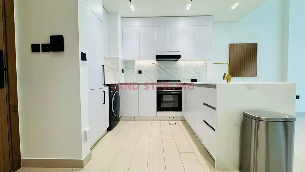 Brand New I Large Balcony I Vacant I 6 Cheques