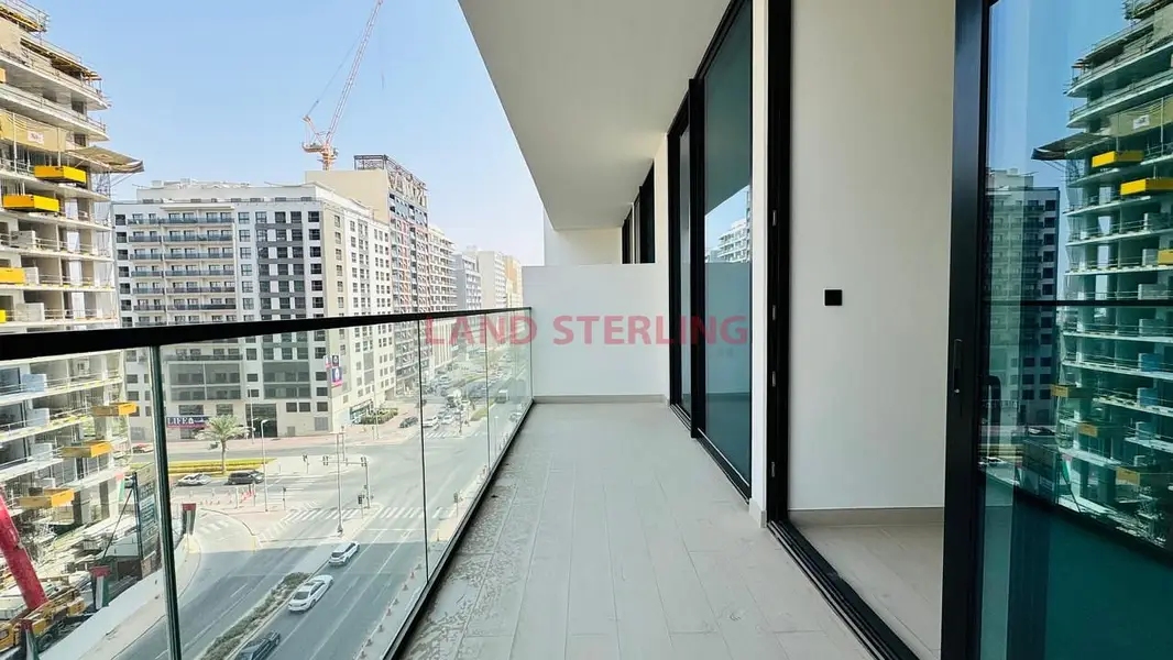Brand New I Large Balcony I Vacant I 6 Cheques