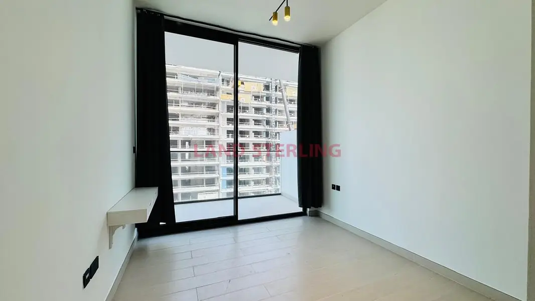 Brand New I Large Balcony I Vacant I 6 Cheques