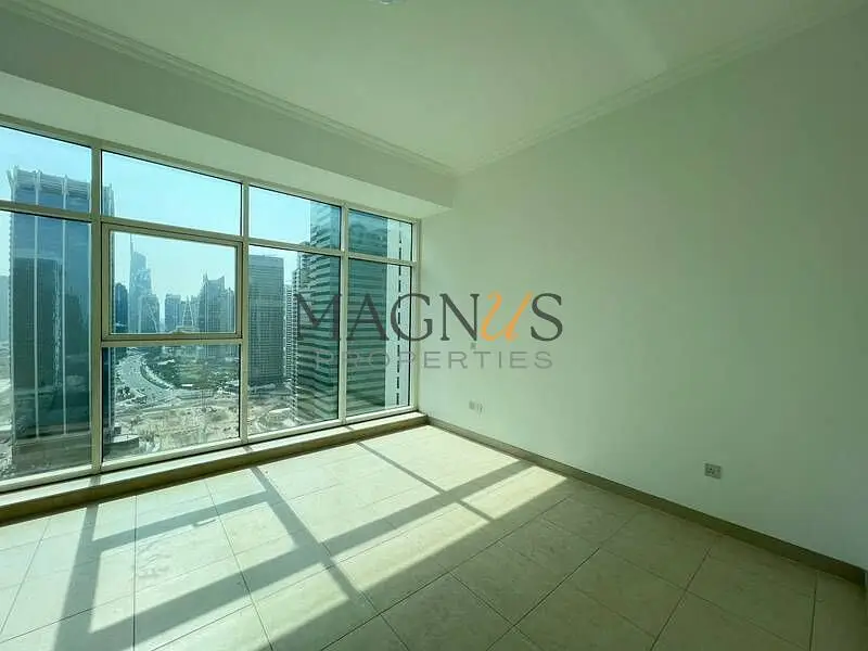 UPGRADED | HIGH FLOOR | VASTU COMPLIANT | LAKE VIEW
