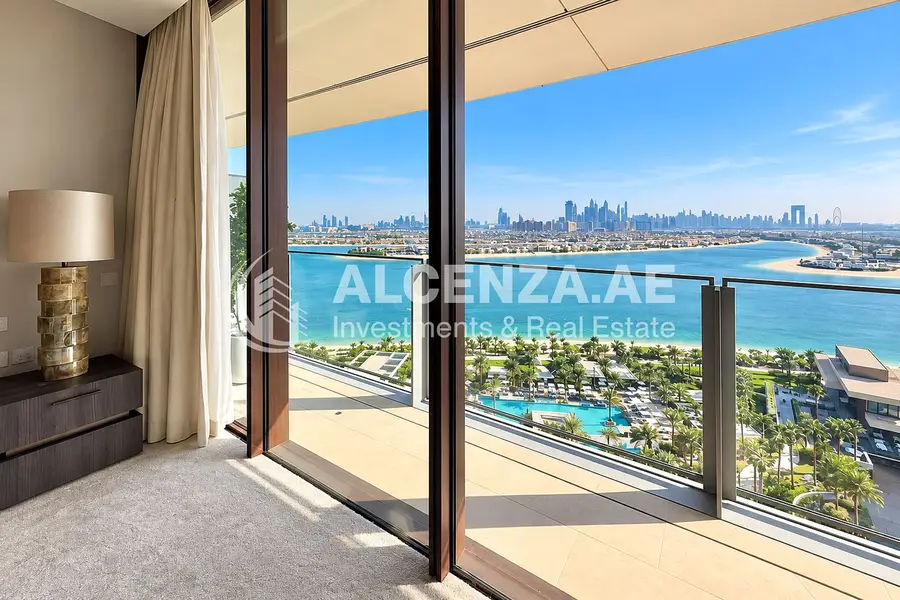 Stunning Sea and Palm Views | Fully Upgraded 2BR
