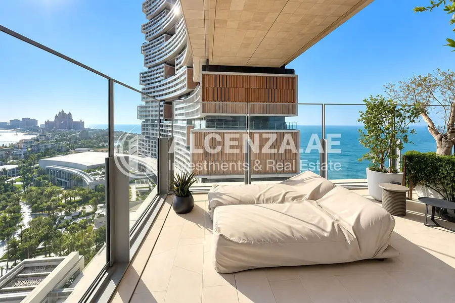 Stunning Sea and Palm Views | Fully Upgraded 2BR