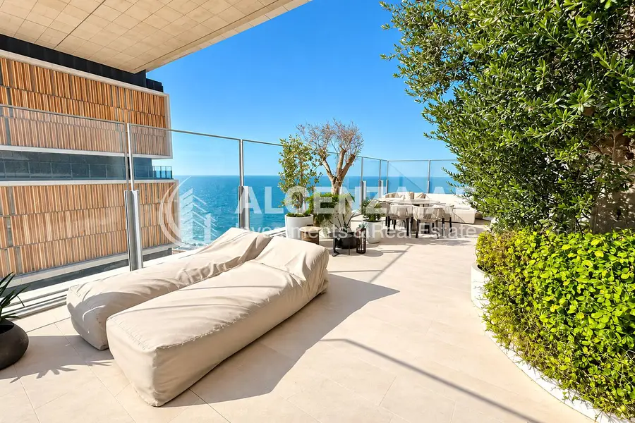 Stunning Sea and Palm Views | Fully Upgraded 2BR