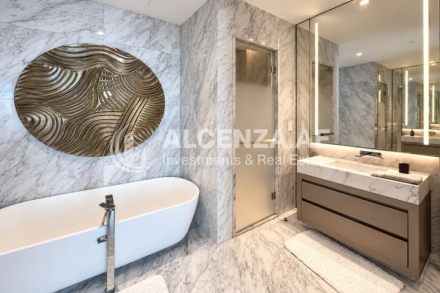 Stunning Sea and Palm Views | Fully Upgraded 2BR