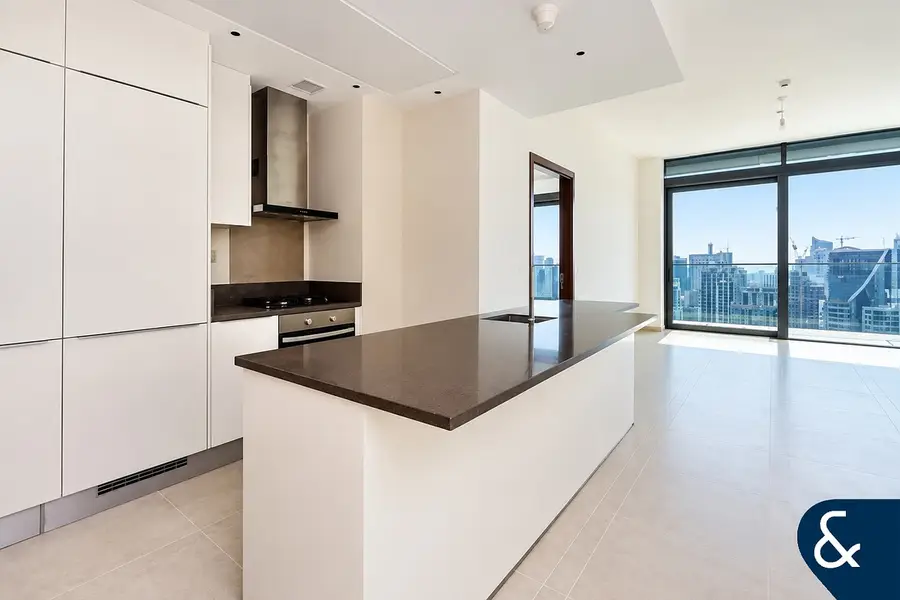 Full Marina View | Vacant | 868 Sqft