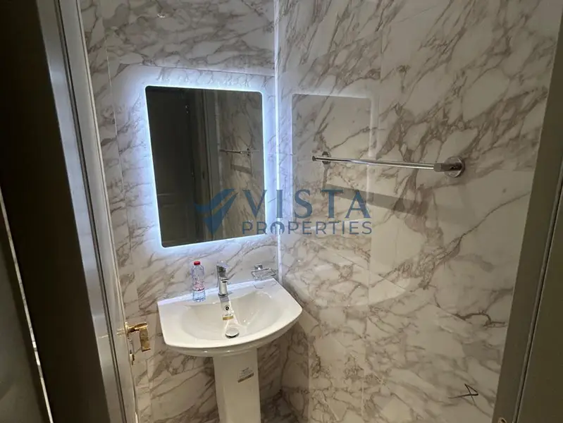 Next to the metro |Vacant | Modern design |Elegant