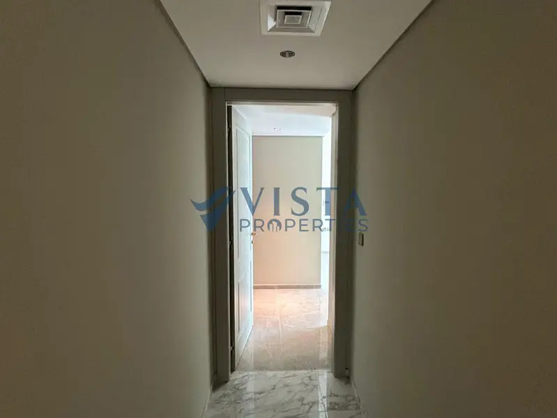 Next to the metro |Vacant | Modern design |Elegant