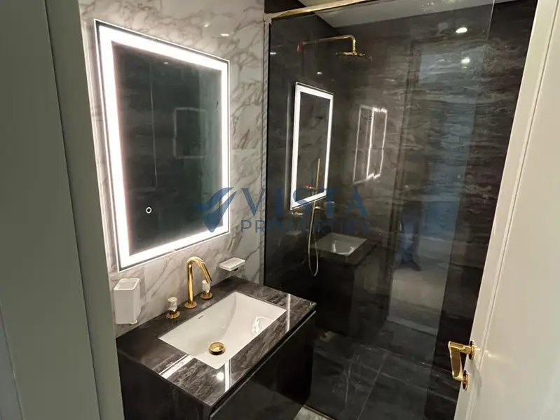 Next to the metro |Vacant | Modern design |Elegant