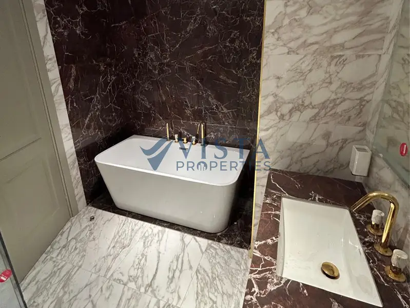Next to the metro |Vacant | Modern design |Elegant
