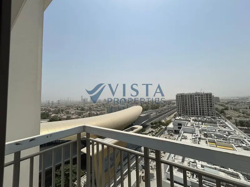 Next to the metro |Vacant | Modern design |Elegant