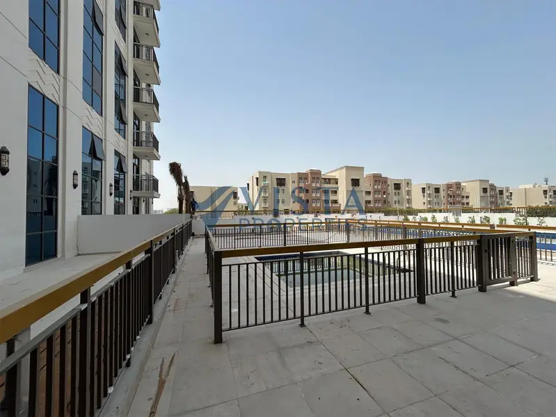 Next to the metro |Vacant | Modern design |Elegant