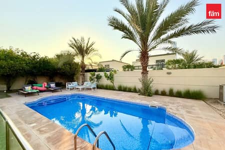 4 Slaapkamers Villa te Huur in Jumeirah Park, Dubai - Villa in Jumeirah Park，District 4, 4 slaapkamers, 380000 AED - 16869227