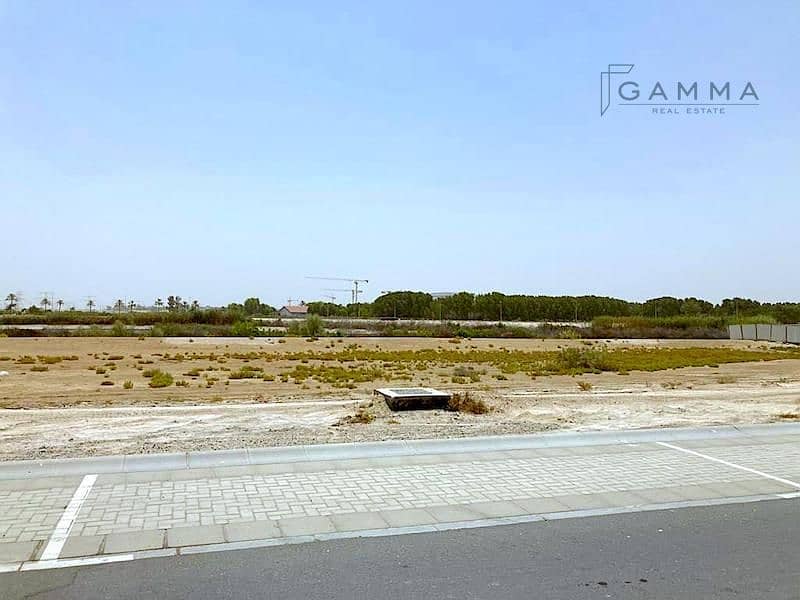 Corner | Mansion plot | Skyline/Lake Views