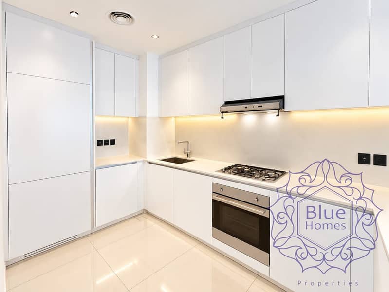 STUNNING 2BR WITH MODERN AMENITIES CLOSE TO MIRACLE GARDENS