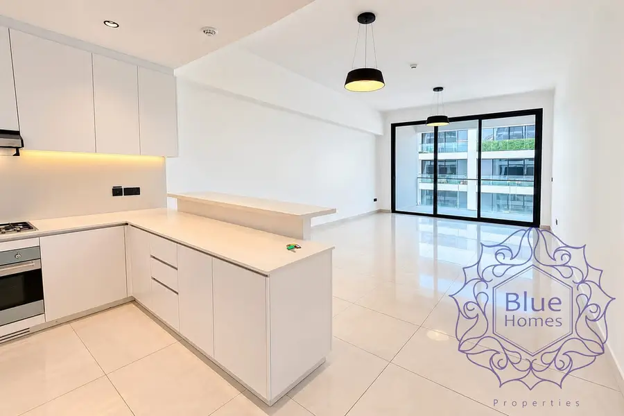 STUNNING 2BR WITH MODERN AMENITIES CLOSE TO MIRACLE GARDENS