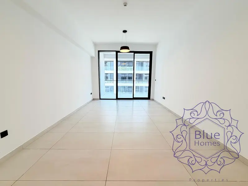 STUNNING 2BR WITH MODERN AMENITIES CLOSE TO MIRACLE GARDENS