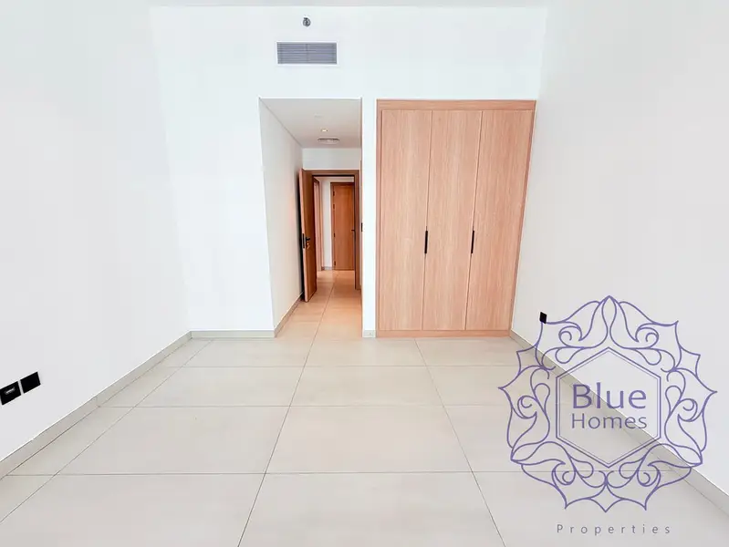 STUNNING 2BR WITH MODERN AMENITIES CLOSE TO MIRACLE GARDENS