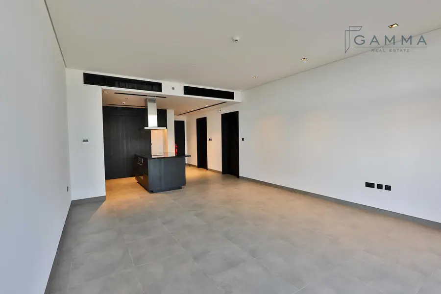 Large Layout | Prime Location with 5* Amenities