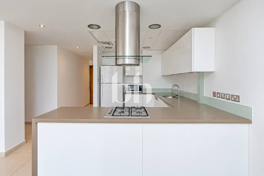 6 Bright Kitchenwith Balcony Views 11