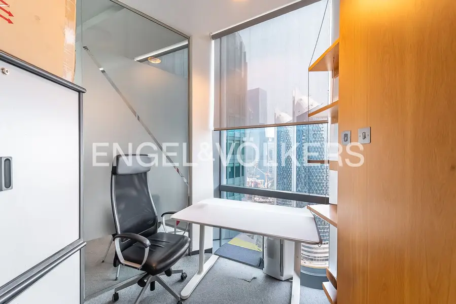 Burj Khalifa View I Multiple Rooms I Vacant Soon
