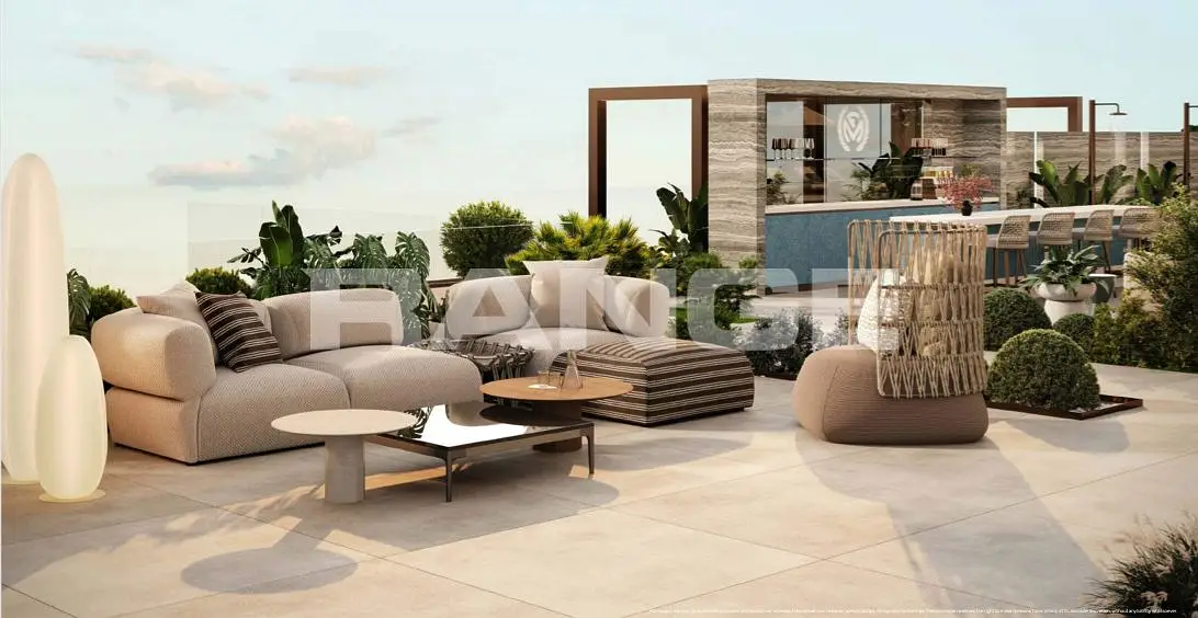 HIGH FLOOR | GENUINE RESALE | INVESTOR DEAL