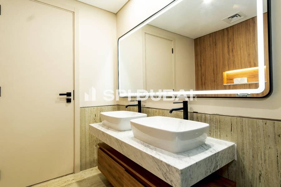 28 12_Lamtara_1_Bathroom_Double_Sink. jpg