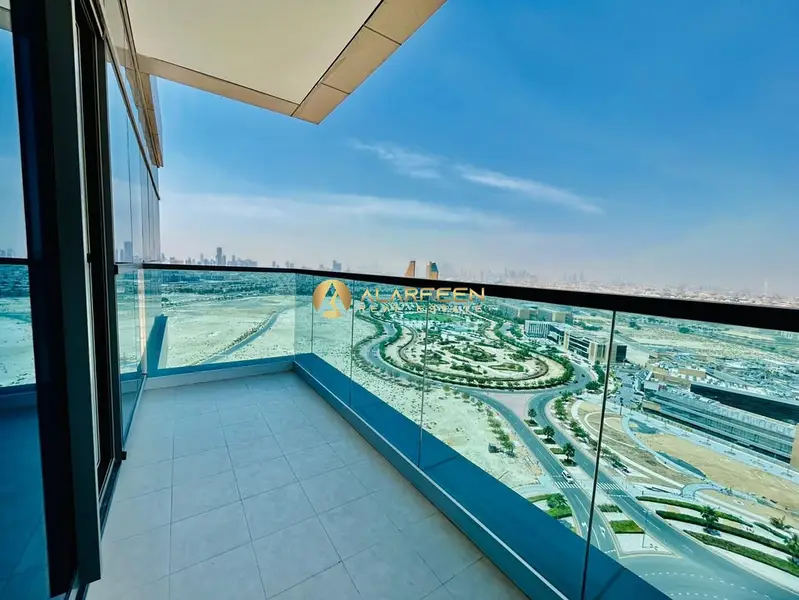 Smart Living | Well-Designed 1 BR | Mid Floor