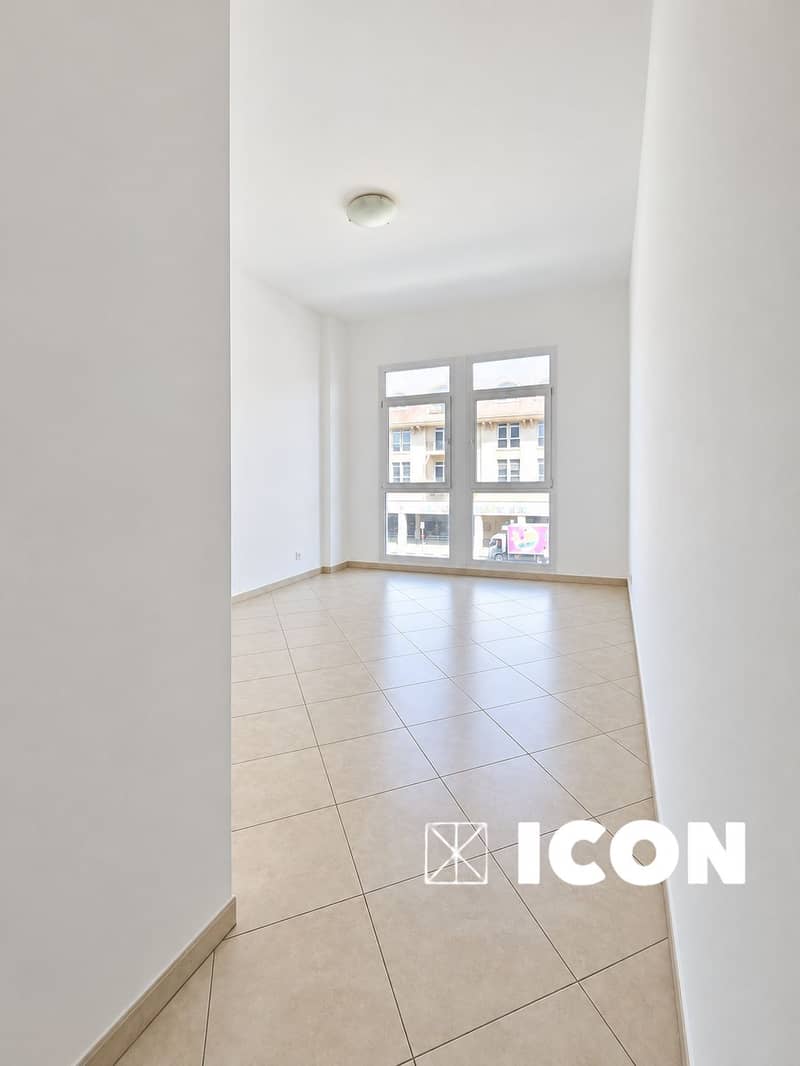 4 Bright empty Dubai apartment. png
