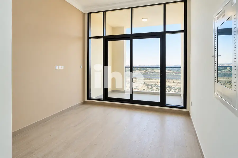 Exclusive | Corporate-Tenanted Building | Liwan 2