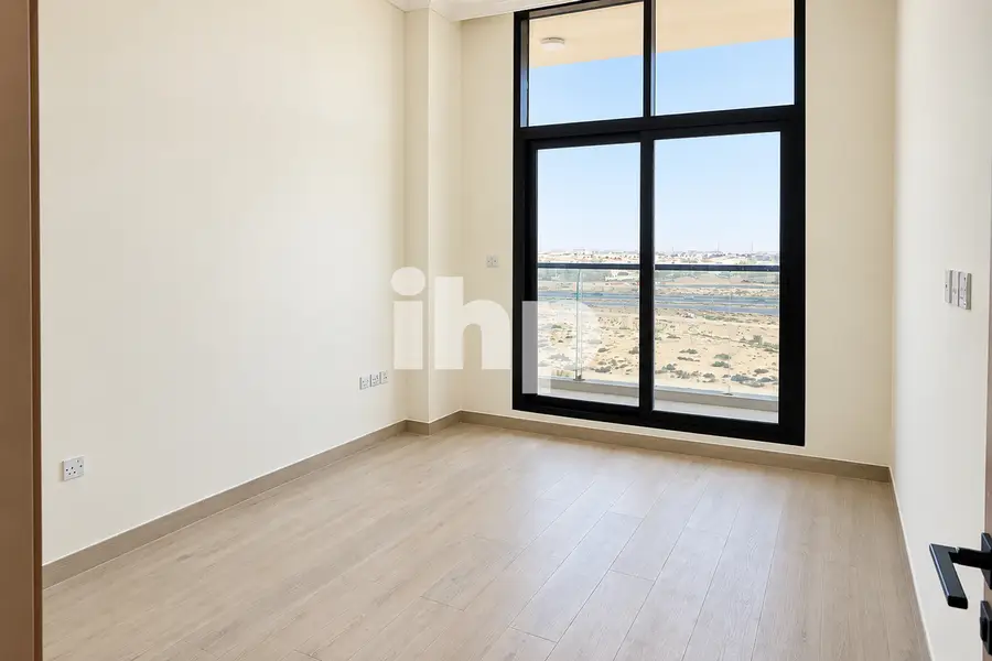 Exclusive | Corporate-Tenanted Building | Liwan 2