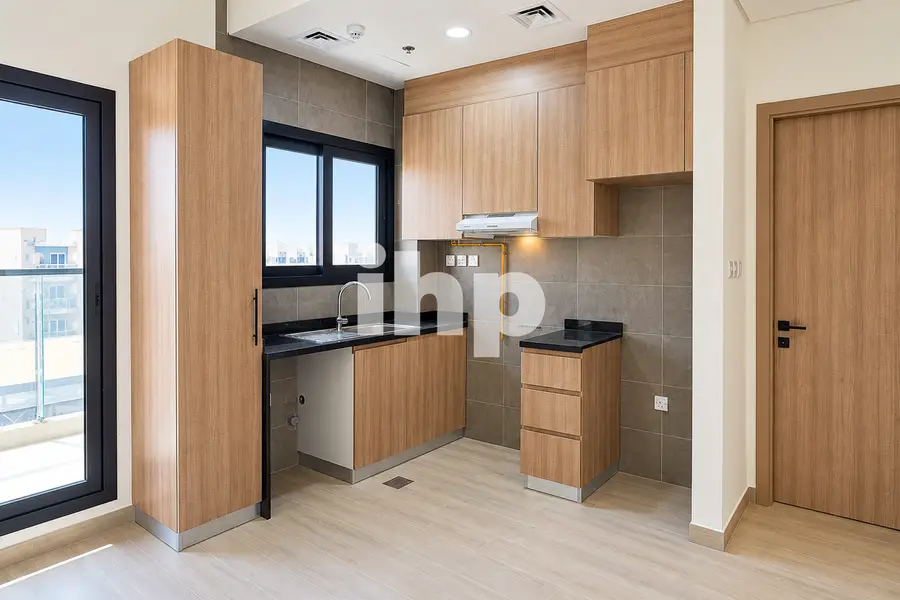 Exclusive | Corporate-Tenanted Building | Liwan 2