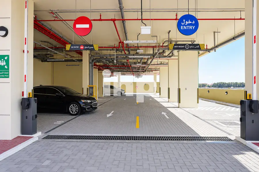 Exclusive | Corporate-Tenanted Building | Liwan 2