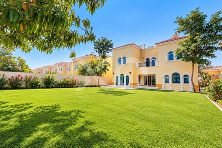 3 Schlafzimmer Villa zum Verkauf in Jumeirah Park, Dubai - Villa in Jumeirah Park,District 5, 3 schlafzimmer, 8000000 AED - 16827844 3 Schlafzimmer Villa zum Verkauf in Jumeirah Park, Dubai - Villa in Jumeirah Park,District 5, 3 schlafzimmer, 8000000 AED - 16827844