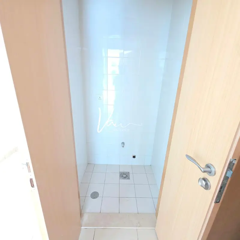 Unfurnished | Burj Khalifa & Canal View | Good ROI