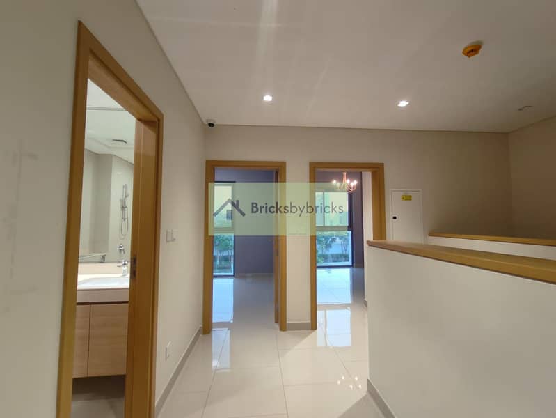25 WhatsApp Image 2026-10-14 at 16.56. 30 (4). jpeg