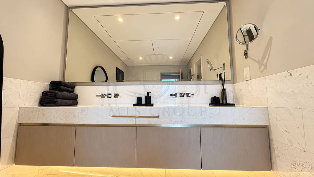 4 Modern Double-Sink Vanity Retreat. png